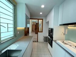 Queens (D3), Condominium #570043891
